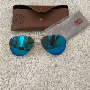 Rayban aviators